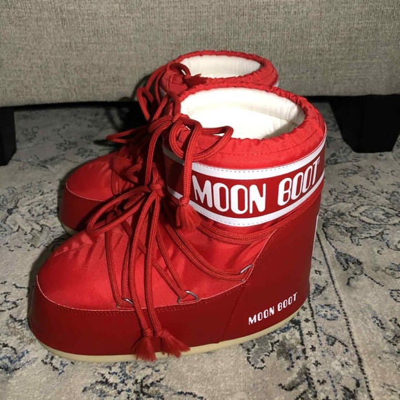 Moon Boots Icon Low Red Nylon Boots - Picture 3 of 9